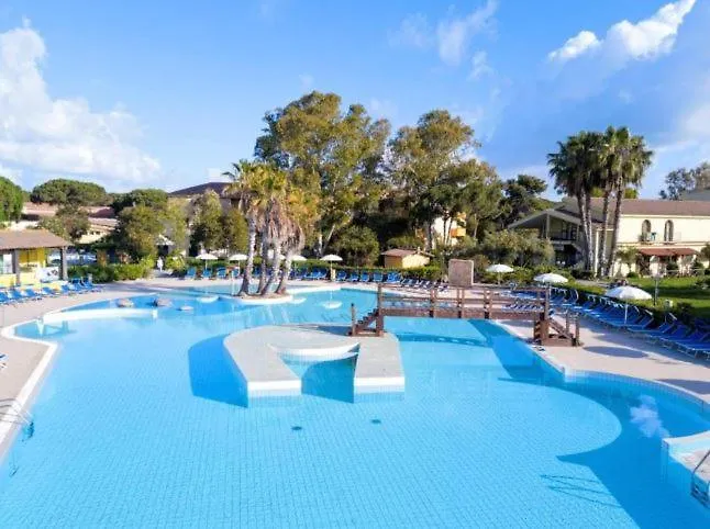 Nature & Country Resort Near The Sea 阿尔博里亚